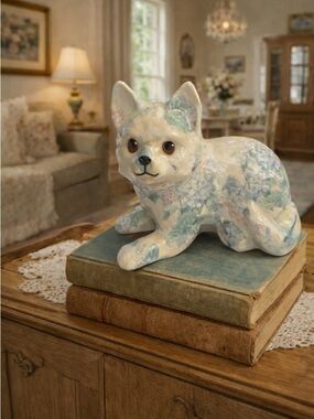 Global Studio's Pottery Cornwall
Floral Decoupage Ceramic The Cat